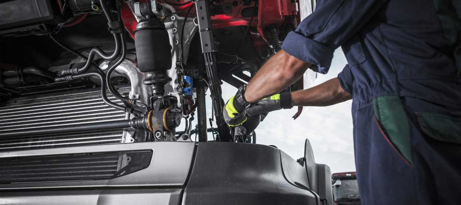 A Universal Tractor Maintenance Checklist