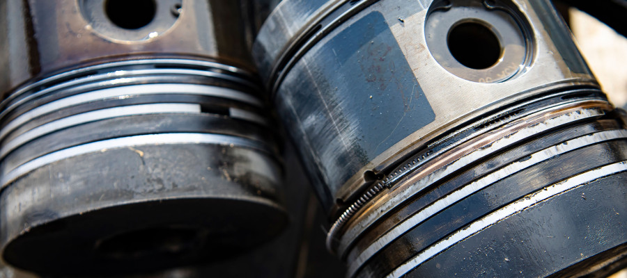What's the Difference Between OEM and Aftermarket Tractor Parts? 