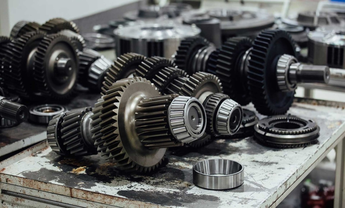 Tractor Gearbox Repair: What Should Be Considered?