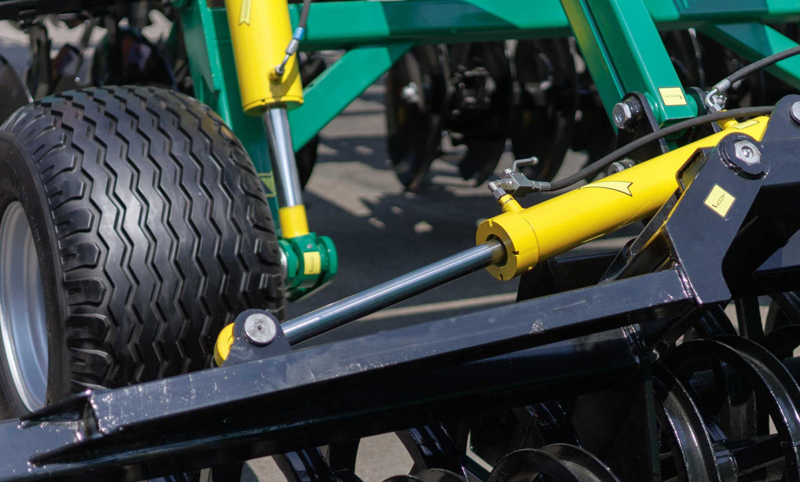 The Heart of Tractors: Understanding Hydraulic Systems