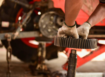 The Advantages of Replacing Spare Parts Yourself